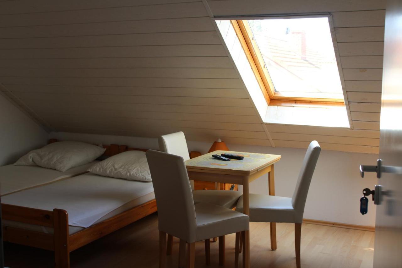Dom Pod Sosnami Bed & Breakfast Mielno  Exterior photo