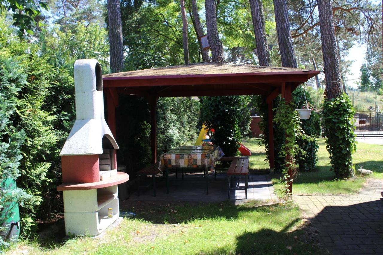 Dom Pod Sosnami Bed & Breakfast Mielno  Exterior photo