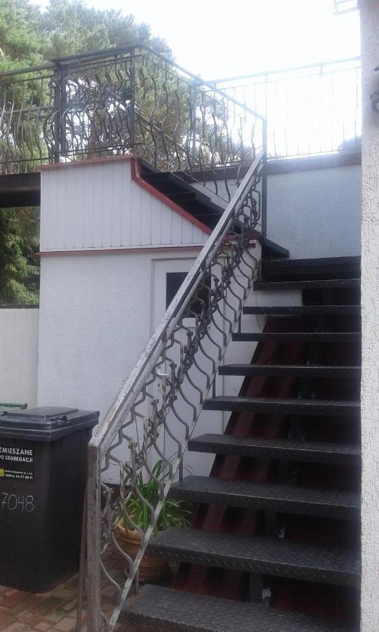 Dom Pod Sosnami Bed & Breakfast Mielno  Exterior photo